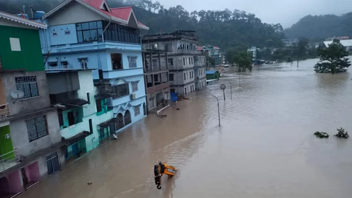 ৫০ বছরের মধ্যে ভয়াবহ বৃষ্টিপাতের পূর্বাভাস, জানা গেল শুরুর সময়!